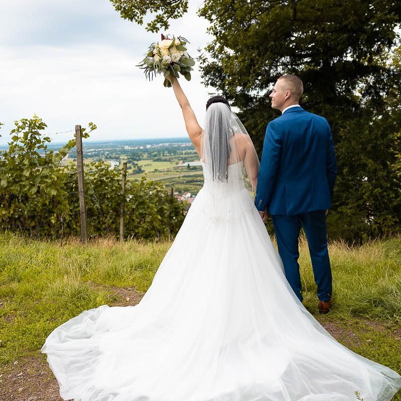 Hochzeitsfotograf Offenburg Hochzeit Schloß Ortenberg Brautpaarshooting